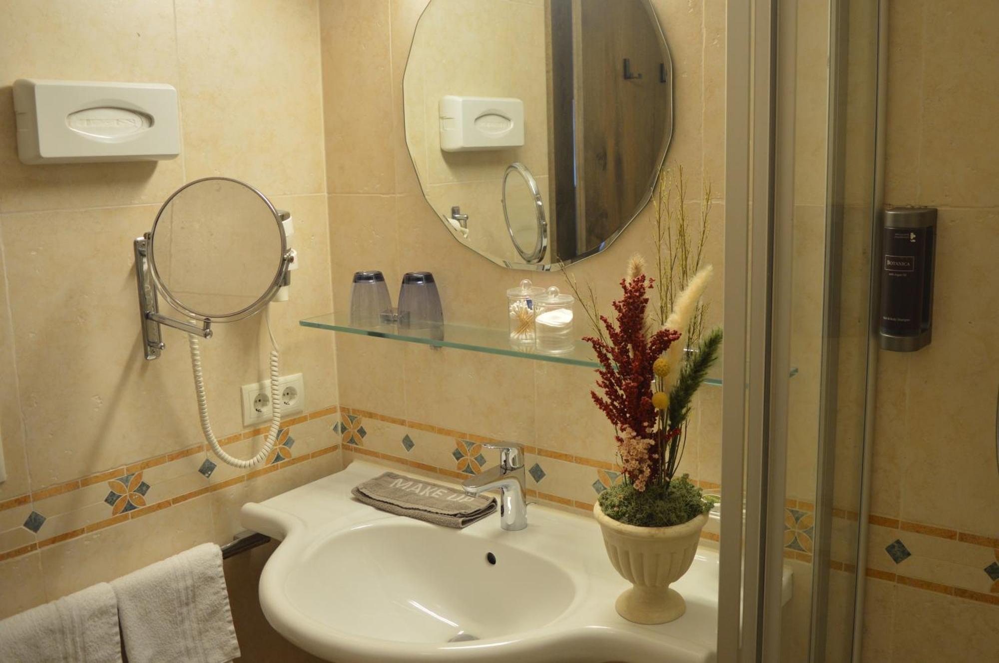 Hotel Jaegerhof マイヤーホーフェン エクステリア 写真